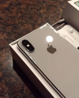 صورة 2 Apple iPhone X - 64GB - Space Gray  Brand new 