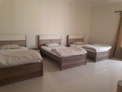VILLA for rent in amwaj island 3 story 4 master bedrooms 4