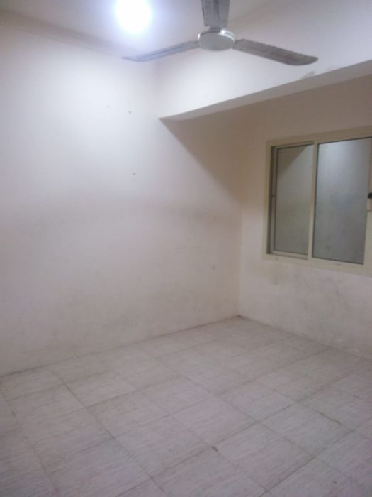 Great  Big Flat For Rent With EWA In Muharraq 2