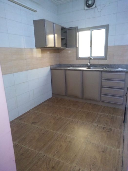 Spacious Apartment For Rent In Muharraq With EWA 6