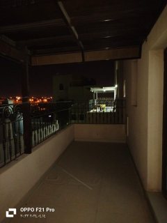 #للايجار شقق  مع الكهرباء للايجار في سند بالقرب من المركز الصحي  7