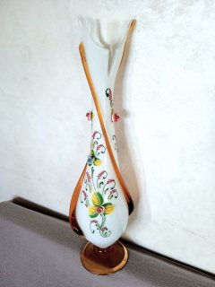 مزهرية انتيك من زجاج الاوبالين الفرنسي مستوحى من فن المورانو  5