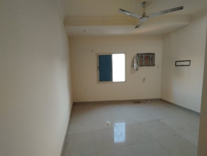 #For rent 2 bedroom apartment with electricity in Al Qudaybiya   