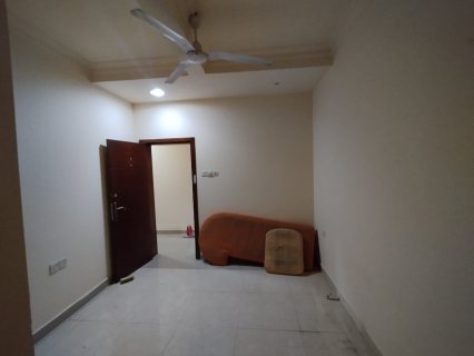 #For rent 2 bedroom apartment with electricity in Al Qudaybiya    7