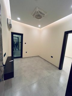 ????For Rent Semi-furnished Studio & 1BHK in Hoora   Near  Zainal market  5