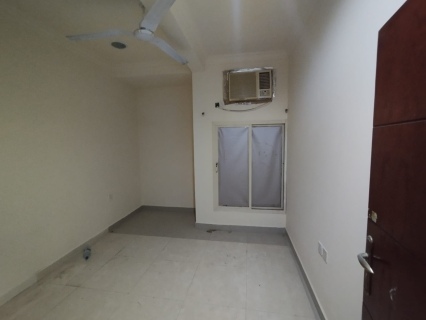 #For rent apartments with electricity in Al-Qudaybiya near Al-Man 6