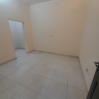 #For rent studio with electricity in Ras Rumman behind Al-Zinj Ex 3