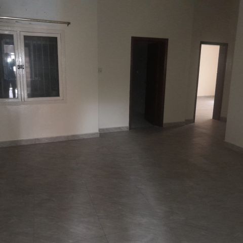 #For rent in Ras Rumman, a 2-bedroom apartment opposite Ashraf So 8