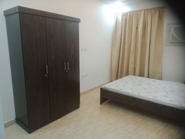 #For rent with electricity and furniture, a studio in Al-Qudaybiy 4