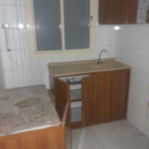 #For rent: One bedroom apartment with a hall in Al-Qudaybiyah, be 4