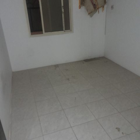 #For rent: One bedroom apartment with a hall in Al-Qudaybiyah, be 6