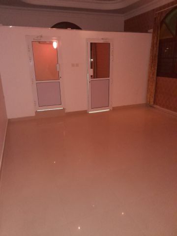 #For rent a studio with electricity in the Karbabad area  5