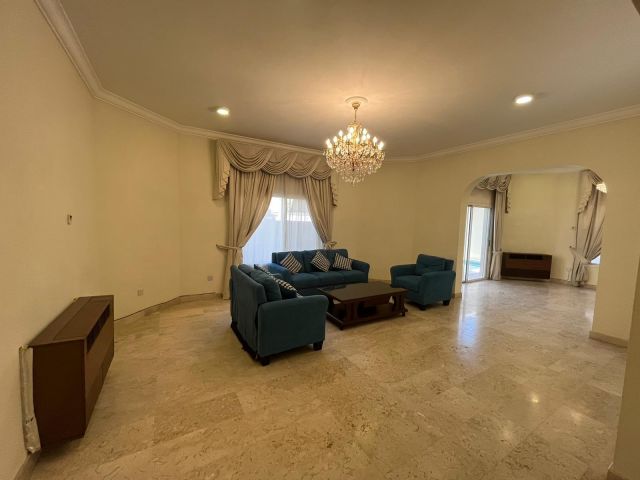 #For rent a villa in Al-Mahouz area near the Egyptian and Turkish
