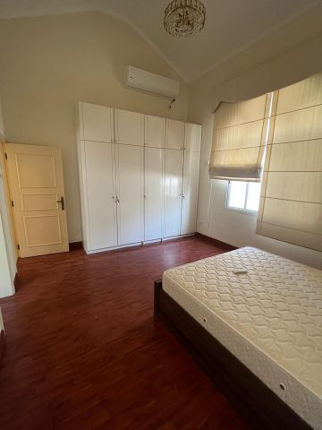 #For rent a villa in Al-Mahouz area near the Egyptian and Turkish 8
