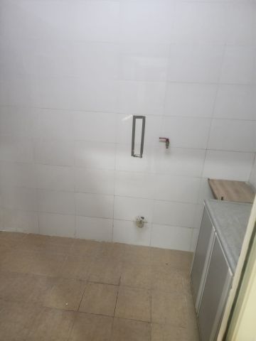 #For rent 2 bedroom apartment with electricity for rent in Al Hoo 5