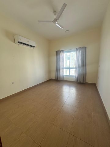 Apartment for rent in Janabiyah 6