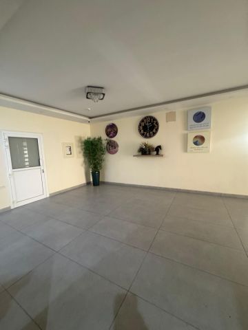 Apartment for rent in Janabiyah 7