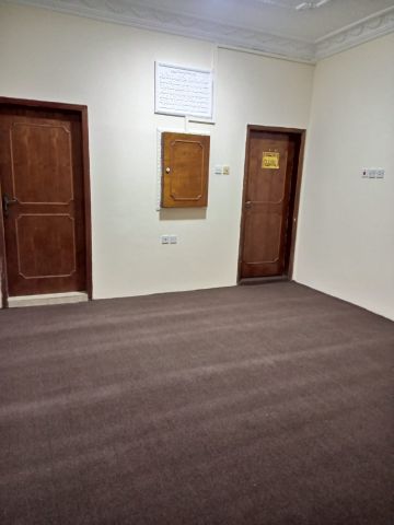 للايجار شقة واسعة  3