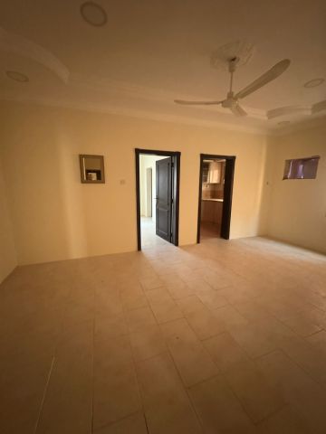 للإيجار شقة في سلماباد 3