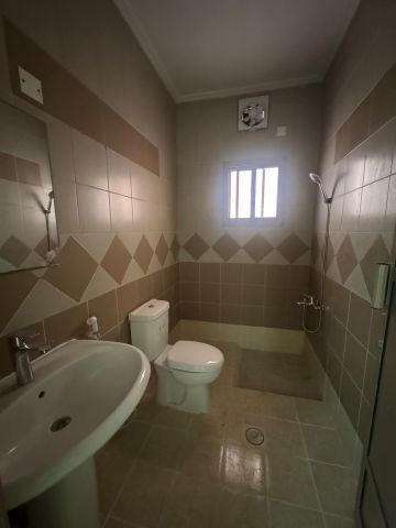 للإيجار شقة في سلماباد 7