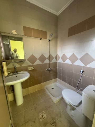 للإيجار شقة في سلماباد 8