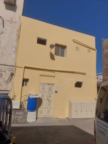 للبيع منزل في المنامة