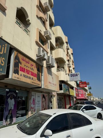 للإيجار شقة في عالي