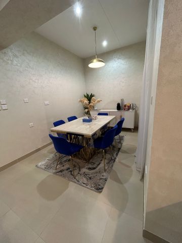  للبيع فيلا مميزة في ديار المحرق  3