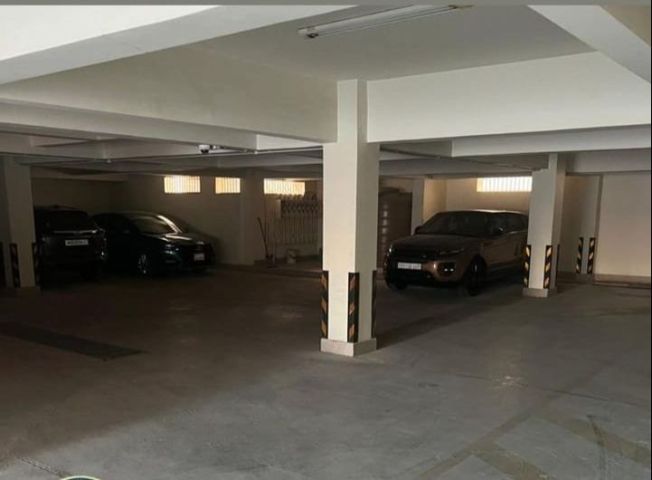 للبيع بناية في الرفاع الشرقي 3