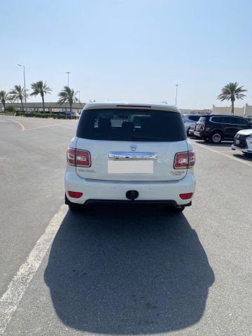Nissan patrol platinum  3