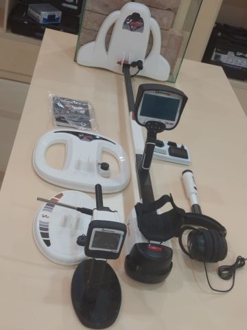 QUANTUM  VX900 الأحدث عالمياً لكشف الذهب والكنوز في باطن الأرض  4