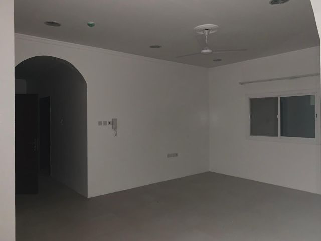 للبيع بناية في جرداب 2