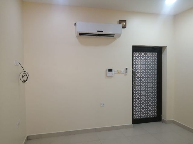 #For rent, a one-bedroom apartment in Sanad, near the health cent 4