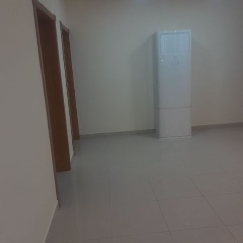 #For rent 2 bedroom semi-furnished apartment in Zinj behind Sabr 