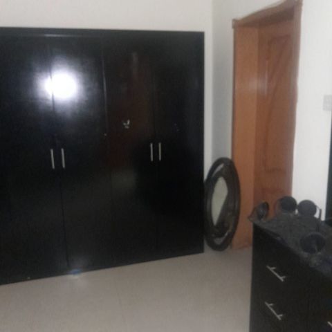 #For rent 2 bedroom semi-furnished apartment in Zinj behind Sabr  8
