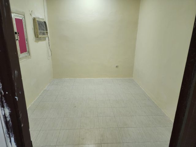 #For rent a room and a hall with electricity in Al-Qudaybiyah nea 6