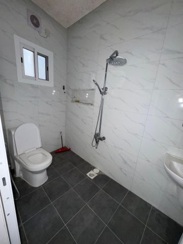 للإيجار شقة في منطقة الدراز 5