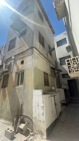 للبيع مبني صغير في المنامة / راس رمان