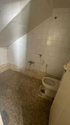 للبيع مبني صغير في المنامة / راس رمان 3