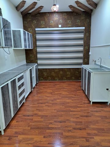 يتوفر شقة للإيجار في الدير بالقرب من المطار 3