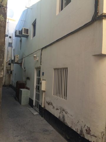 للبيع منزل في المنامة فريج كانو