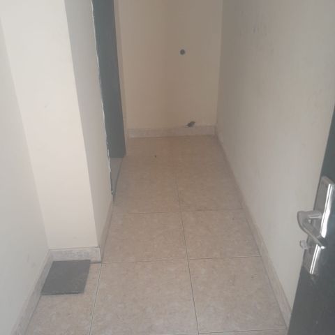 Apartment for rent in Ras Rumman, near Al Zinj Exchange, with ele 5