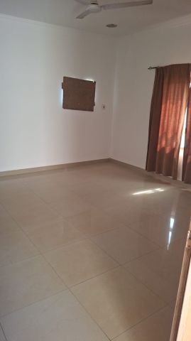 للإيجار شقة استديو في عراد 3