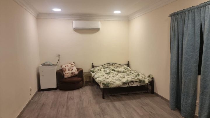 Furnished studio apartment for rent in Zinj, next to Sabr Ayoub R