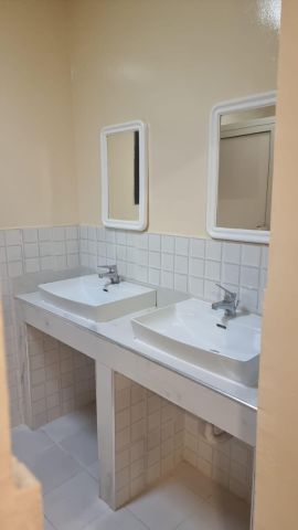 Furnished studio apartment for rent in Zinj, next to Sabr Ayoub R 2