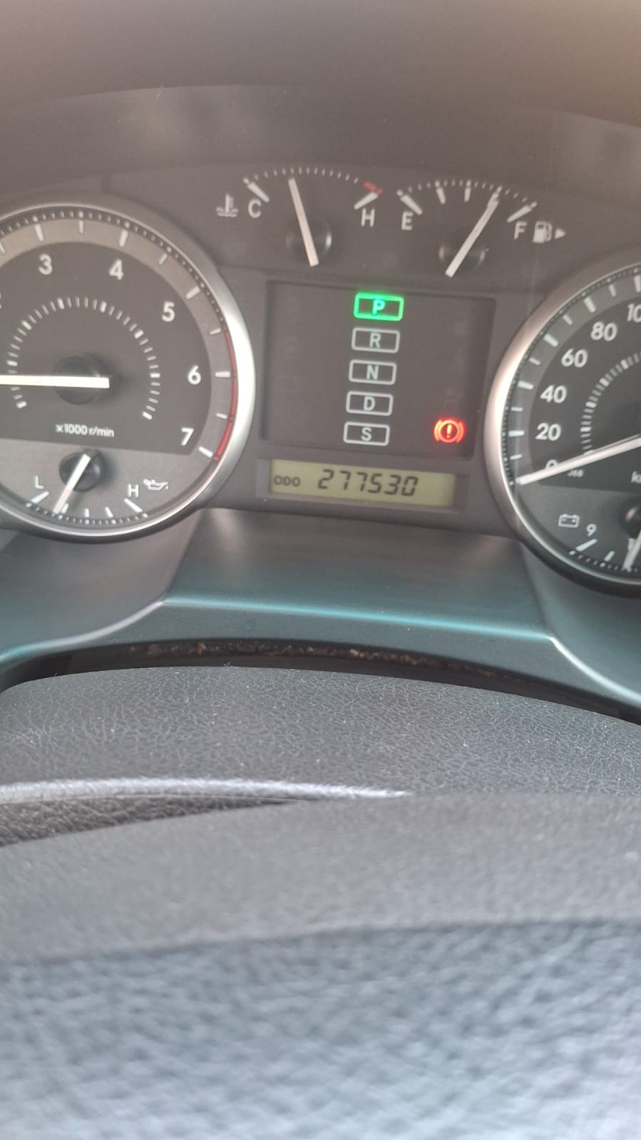 للبع لاندكروزر GXR سته سلندر 2011 4