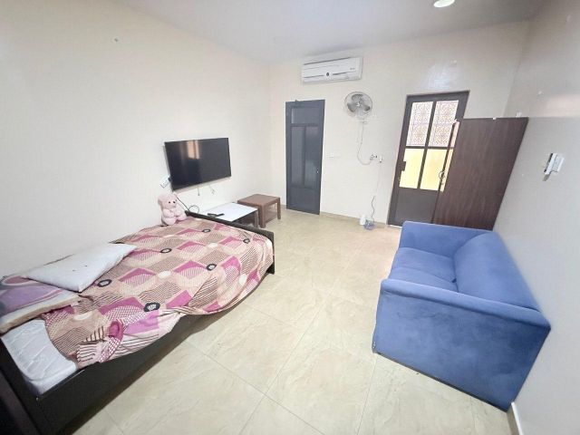 Fully furnished studio apartment for rent in Tubli Bay, including 5