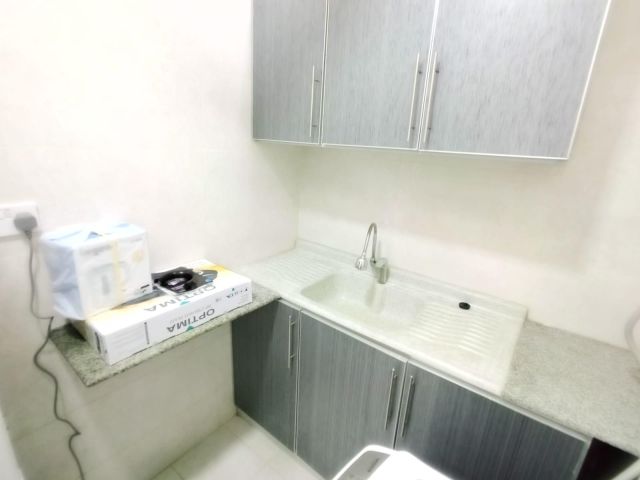 A fully furnished studio apartment with electricity is now availa 2