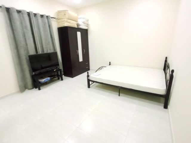 A fully furnished studio apartment with electricity is now availa 3