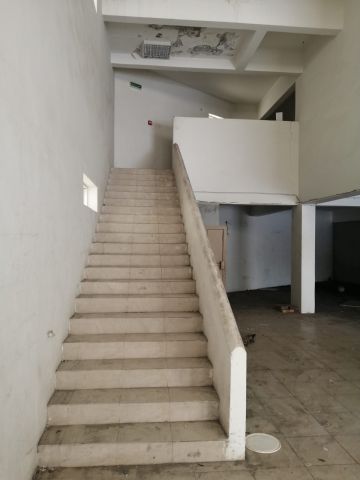 Commercial showroom for rent in Hamad Town, Al Lawzi area. The sh 3